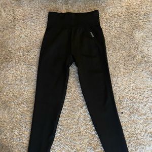 Brand new gym shark contour leggings
